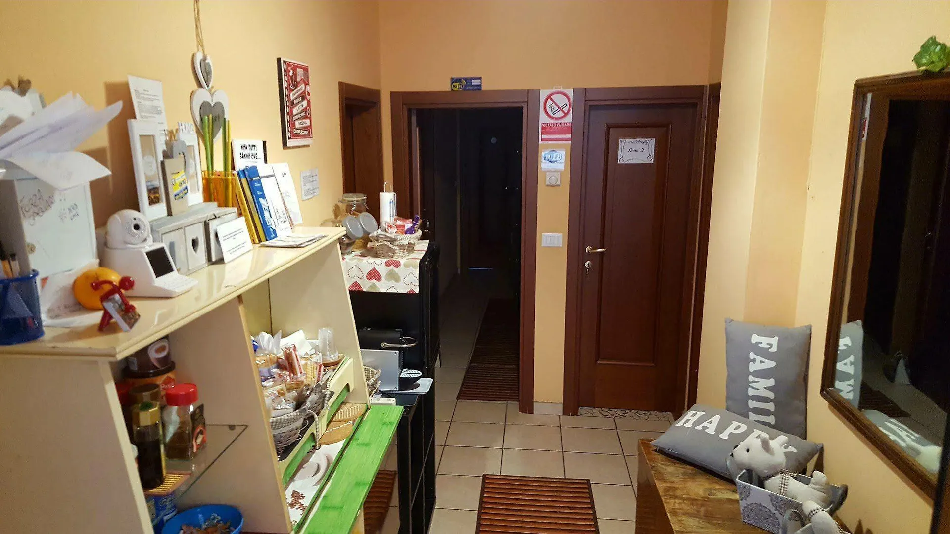 Stazione Centrale Bed and Breakfast Bologna 3*,